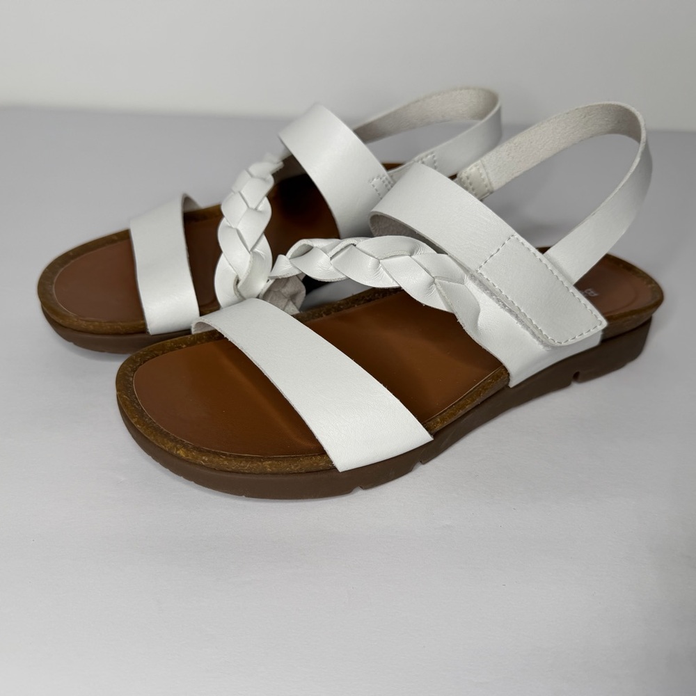 Baretraps Woven Strappy Ankle Strap Comfort Sandals Shoes Beach White Size 6.5M